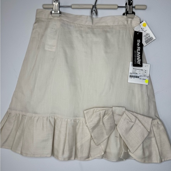 Red Valentino Linen Skirt – Size 40 (US 4/6) - Picture 1 of 16
